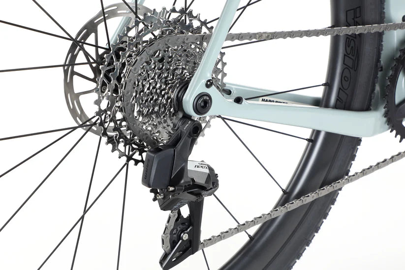 Haro Buzzard Carbon 2 700c - Gloss Jet Black and Gray-Copper