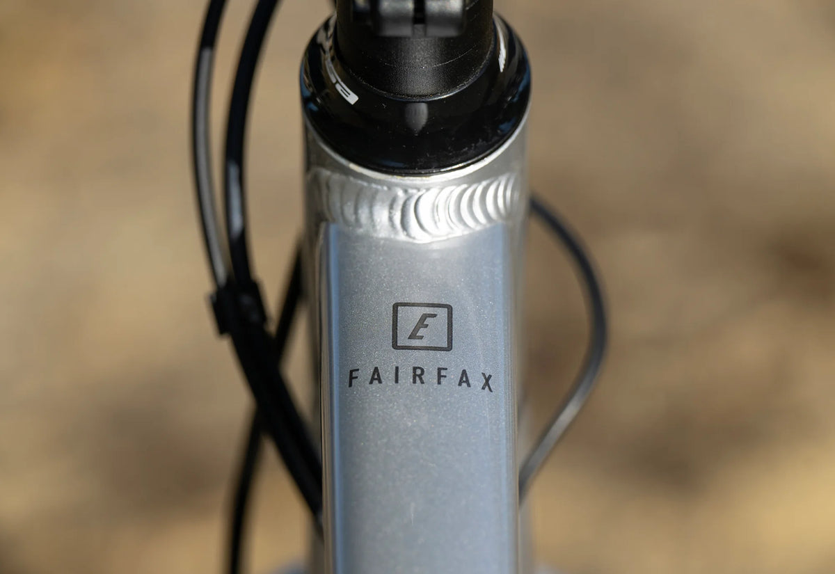 Marin Fairfax E ST 700c - Gloss Dark Blue - 2025