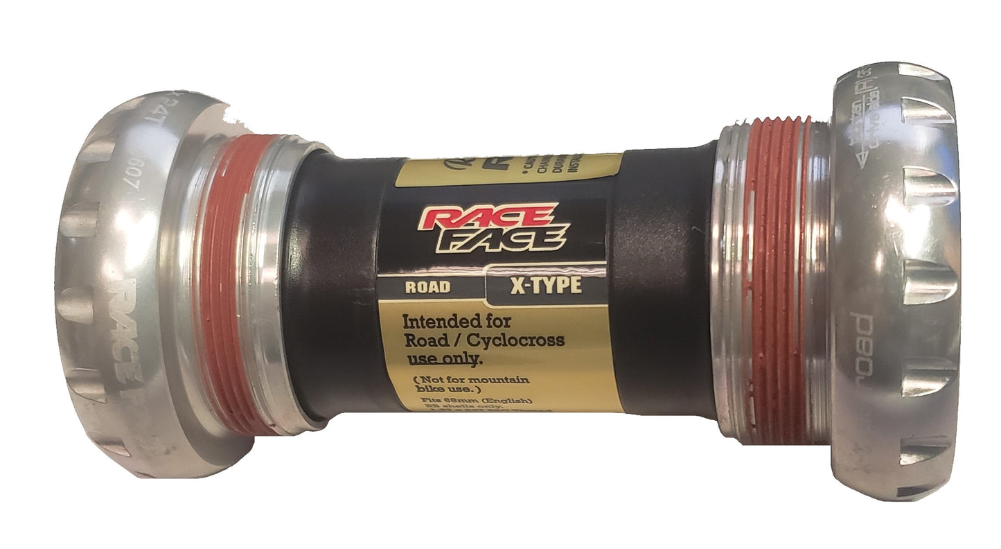 Race Face Road X-Type External Bottom Bracket Silver 68mm