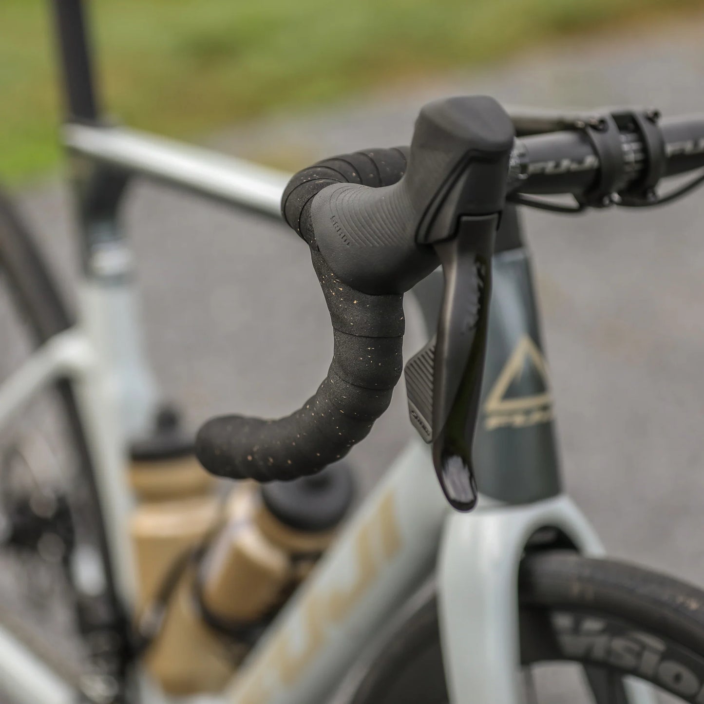 Fuji Kasane 2.1 700c - Cement Gray