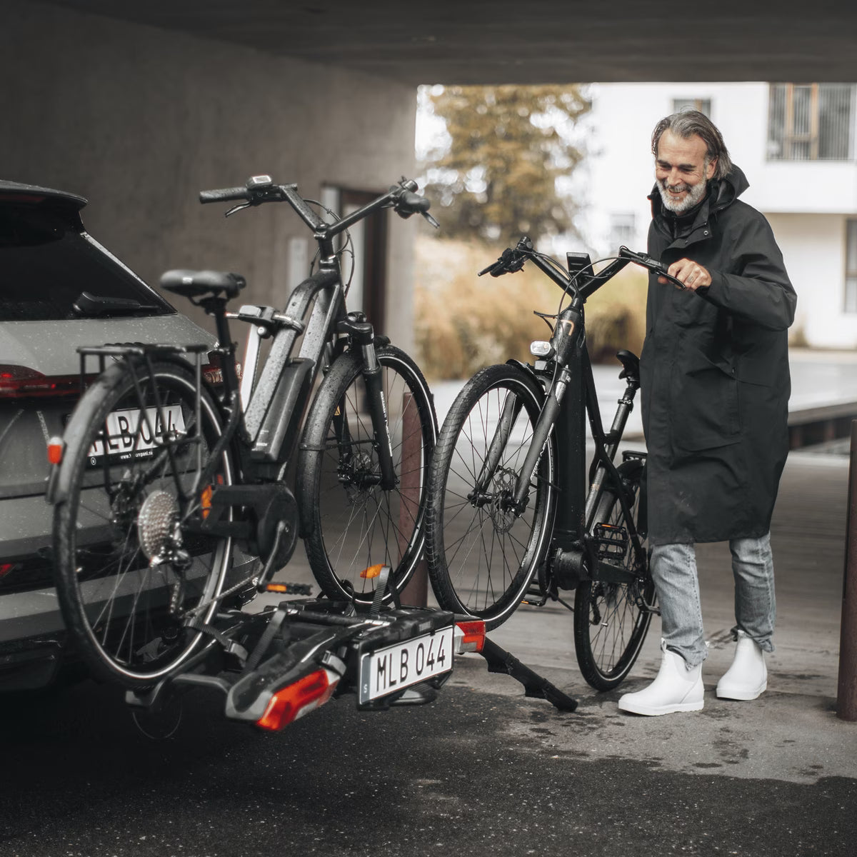 Thule Epos Platform Hitch Bike Rack - Open Box