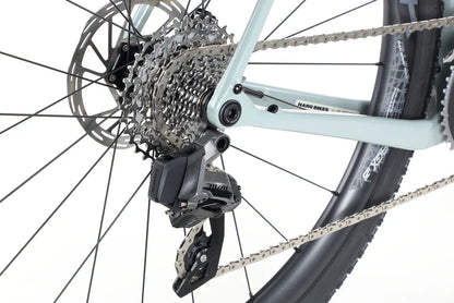 Haro Buzzard Carbon 1 700c - Semi-Gloss Slate Blue Black Fade-White