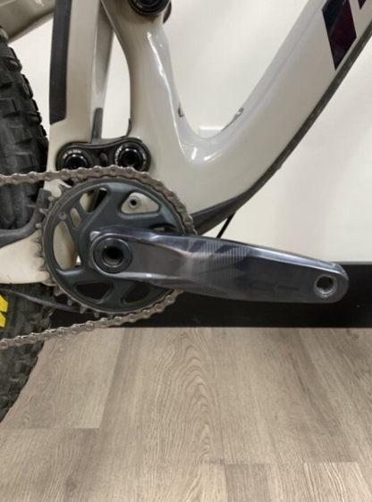 Pivot Firebird 29 - XT Kit - Sandstorm - Medium - Demo 1