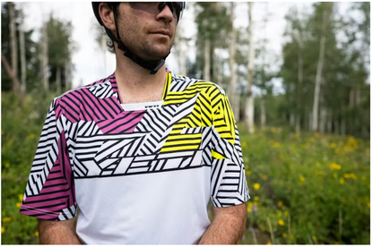 Yeti Enduro Short Sleeve MTB Jersey - White Distortion