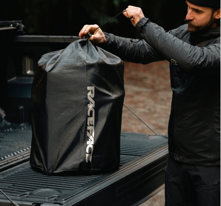 Race Face Stash Tailgate Pad - Full - Black