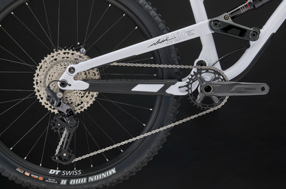 Commencal Clash Mazro 27.5 - Pure White
