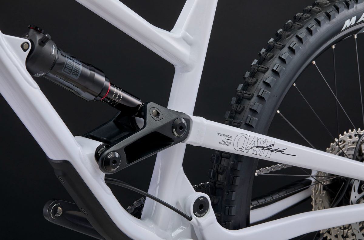 Commencal Clash Mazro 27.5 - Pure White