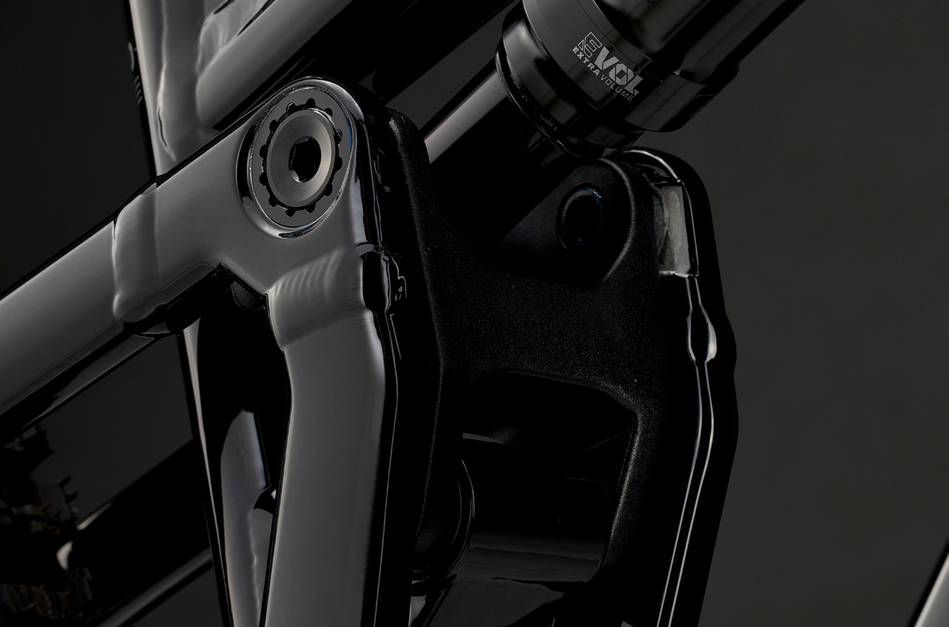 Commencal Tempo Power 29 - Essential Eagle 90 - Black