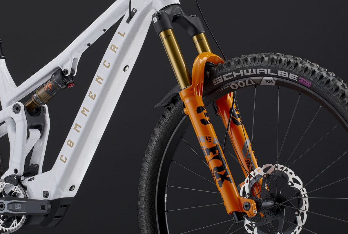 Commencal Tempo Power 29 - Signature AXS - White