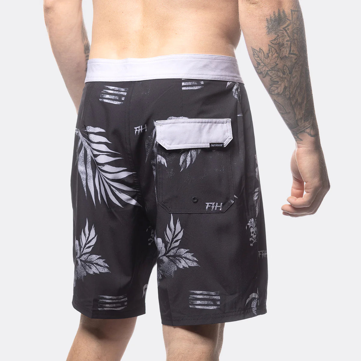 Fasthouse After Hours Alani 18" Boardshort - Black