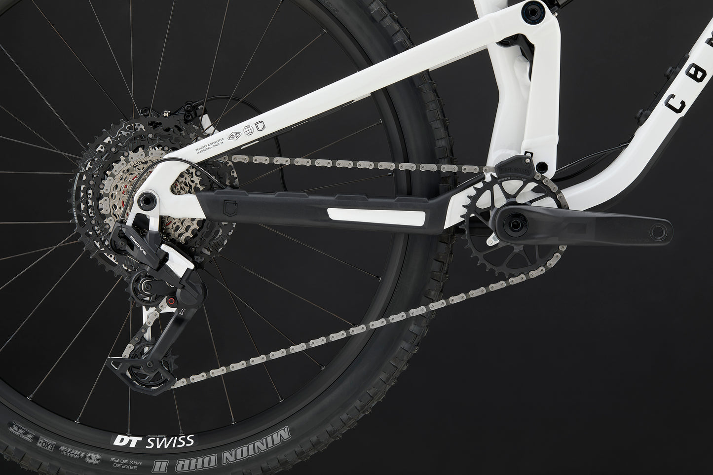 Commencal Meta V5 29 - Essential - Pure White