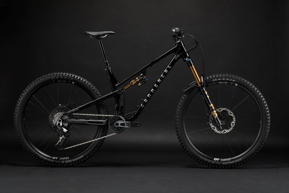 Commencal Meta V5 29 - Signature - Pure Black