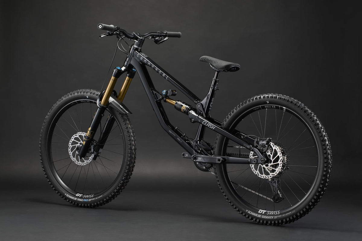 Commencal Clash V3 27.5 - Signature - Pure Black