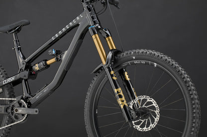 Commencal Clash V3 27.5 - Signature - Pure Black