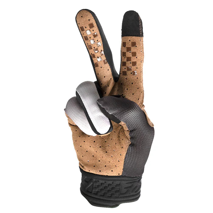 Fasthouse Blitz Fader Glove - Black-White