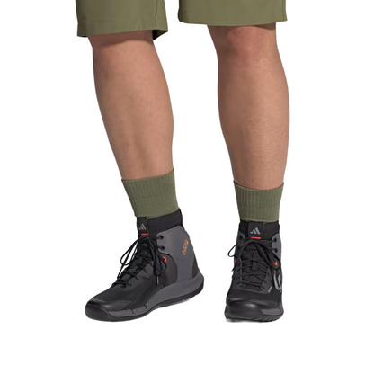 Five Ten Trailcross Mid Pro MTB Shoe - Black-Gray Two-Solar Red