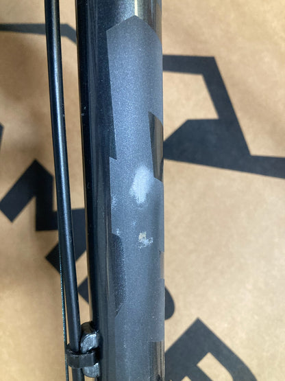 Kona Rove LTD 650b - Chrome Gray - 2022 - Blem