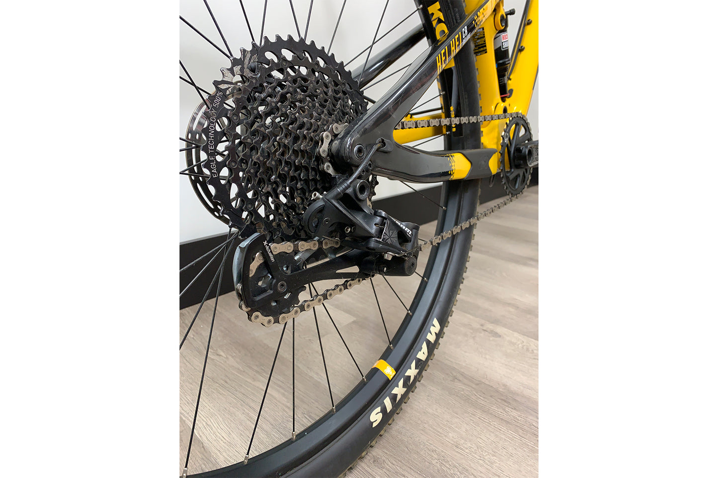 Kona Hei Hei CR/DL 29 - Gloss Yellow - Large - 2018 - Demo