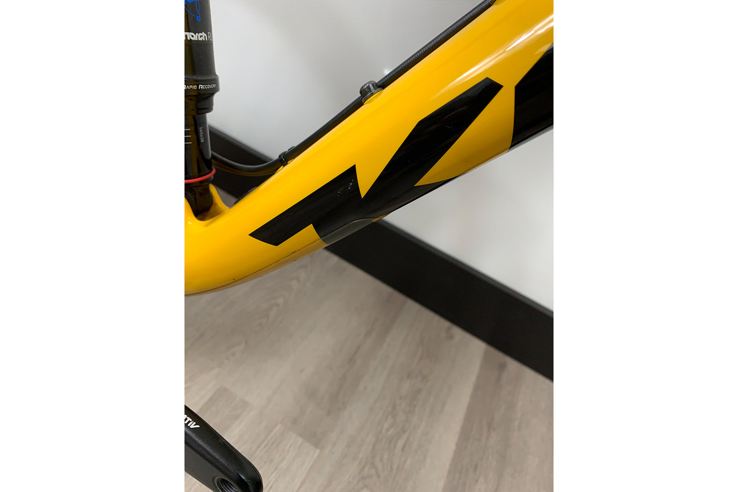 Kona Hei Hei CR/DL 29 - Gloss Yellow - Large - 2018 - Demo