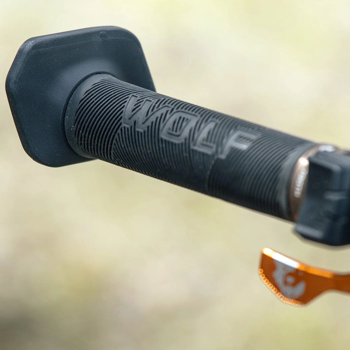 Wolf Tooth Components Locked-In Bar End Installation Grip Punch
