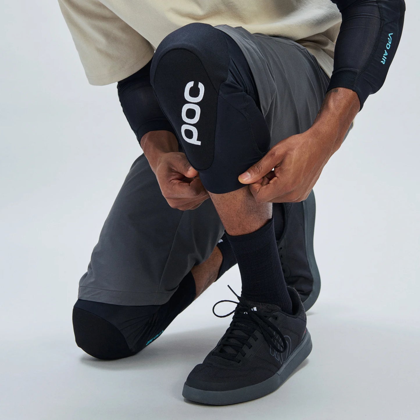 POC VPD Air Leg Pad - Uranium Black