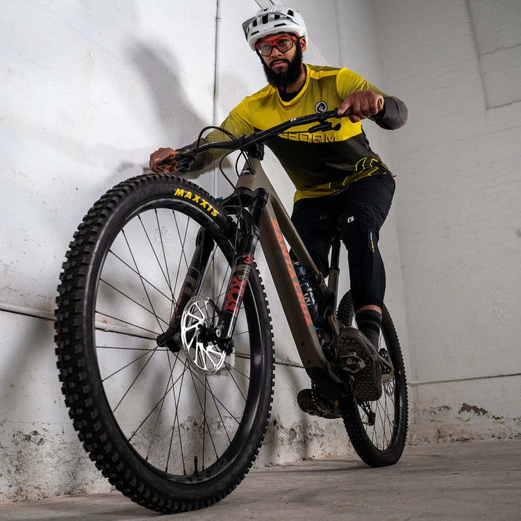 G-Form Podium Long Sleeve MTB Jersey - Race Yellow