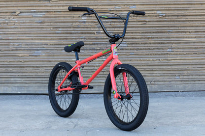 GT Bikes Performer 21" Dirtlip BMX - Coral