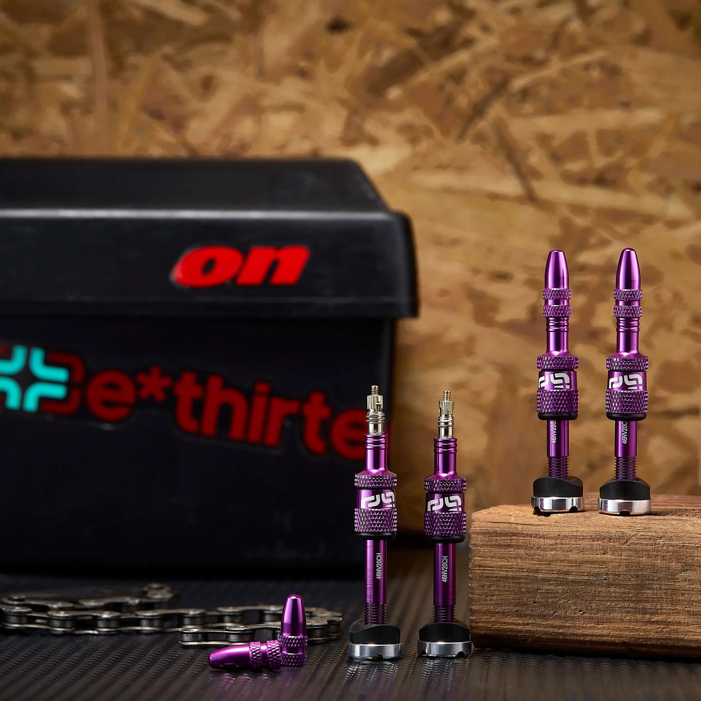 E Thirteen Schrader Quickfill Tubeless Valves Gen2 - 23-31mm Depth - Eggplant