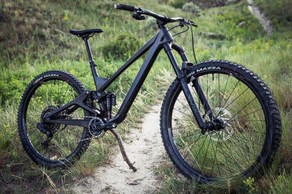 We Are One Composites Arrival 152 Carbon 29 - SP3 Build - Black - 2024