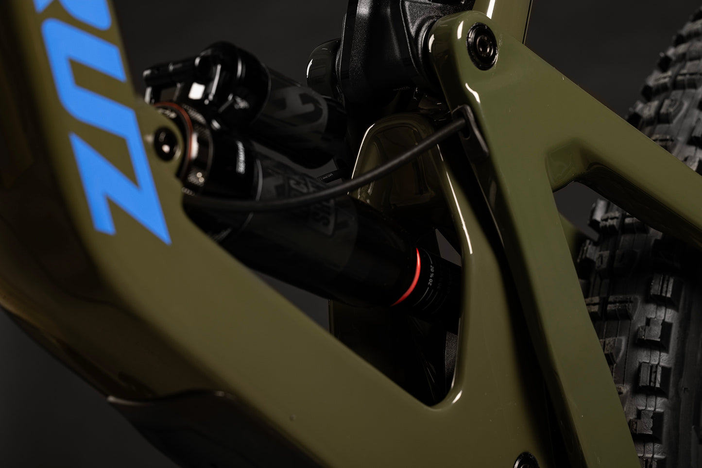 Santa Cruz Bronson Carbon 27.5 - XT Kit - Gloss Moss