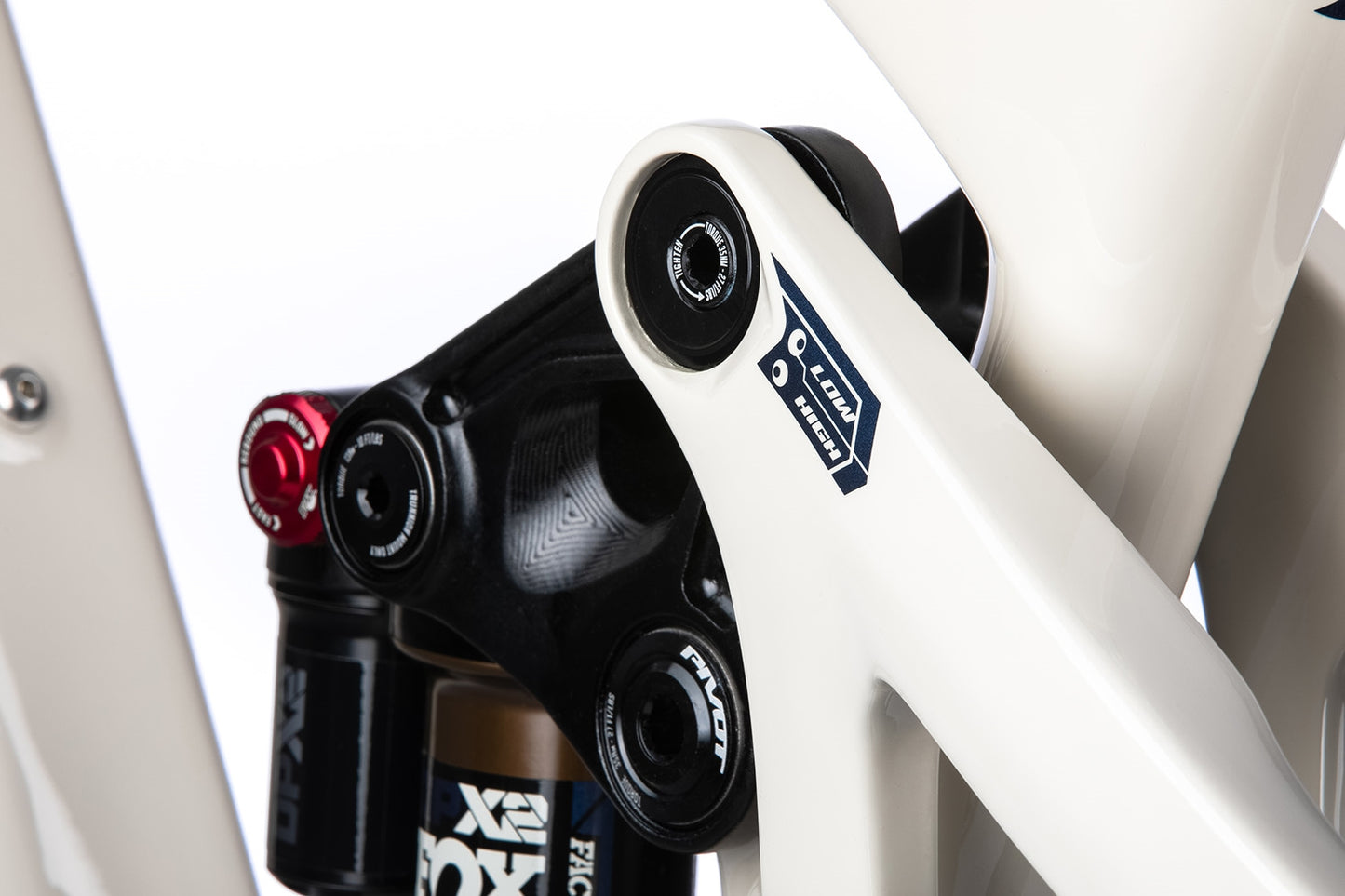Pivot Switchblade 29 - Race X01 - Mojave - 2022