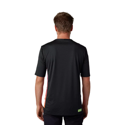 Fox Racing Defend Short Sleeve MTB Jersey - CEKT - Black