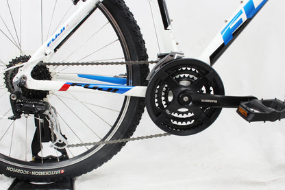 Fuji Nevada 3.0 - White-Blue - S/M - Demo 1