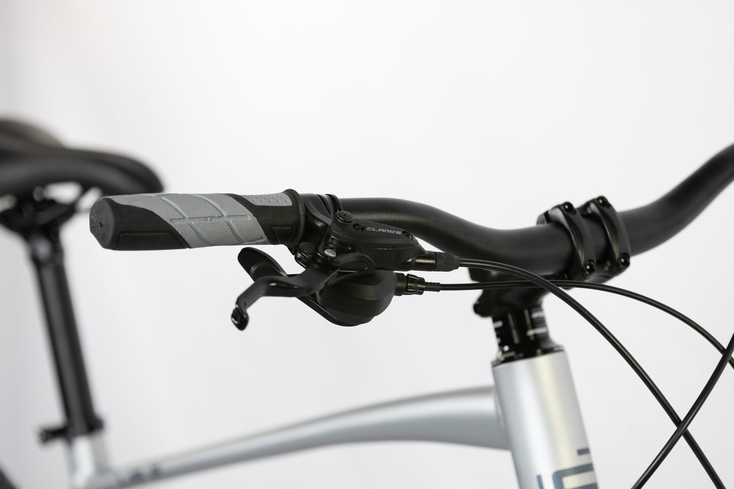 Ceres UB2 700c 9 Spd Hybrid MTB Bike - Gray